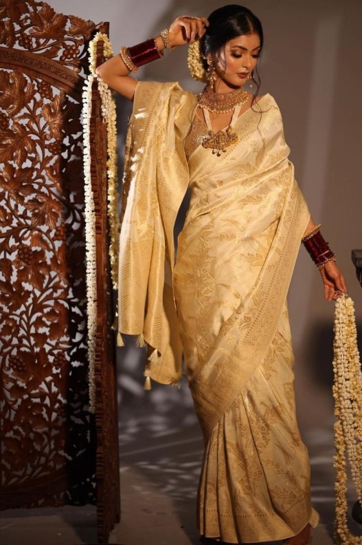 New Silk Weaving Wedding wear Saree